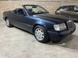 Mercedes-Benz E 200 Cabrio Sportline 1. Hand Nur 107'TKM - Mercedes-Benz aus 1997