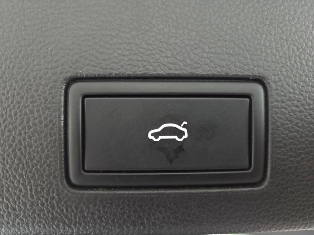 Golf Variant R-Line 1.5 TSI DSG MATRIX NAV PANO