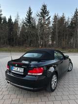 BMW 120d Cabrio in schwarz  - BMW 120 aus 2008: 120d
