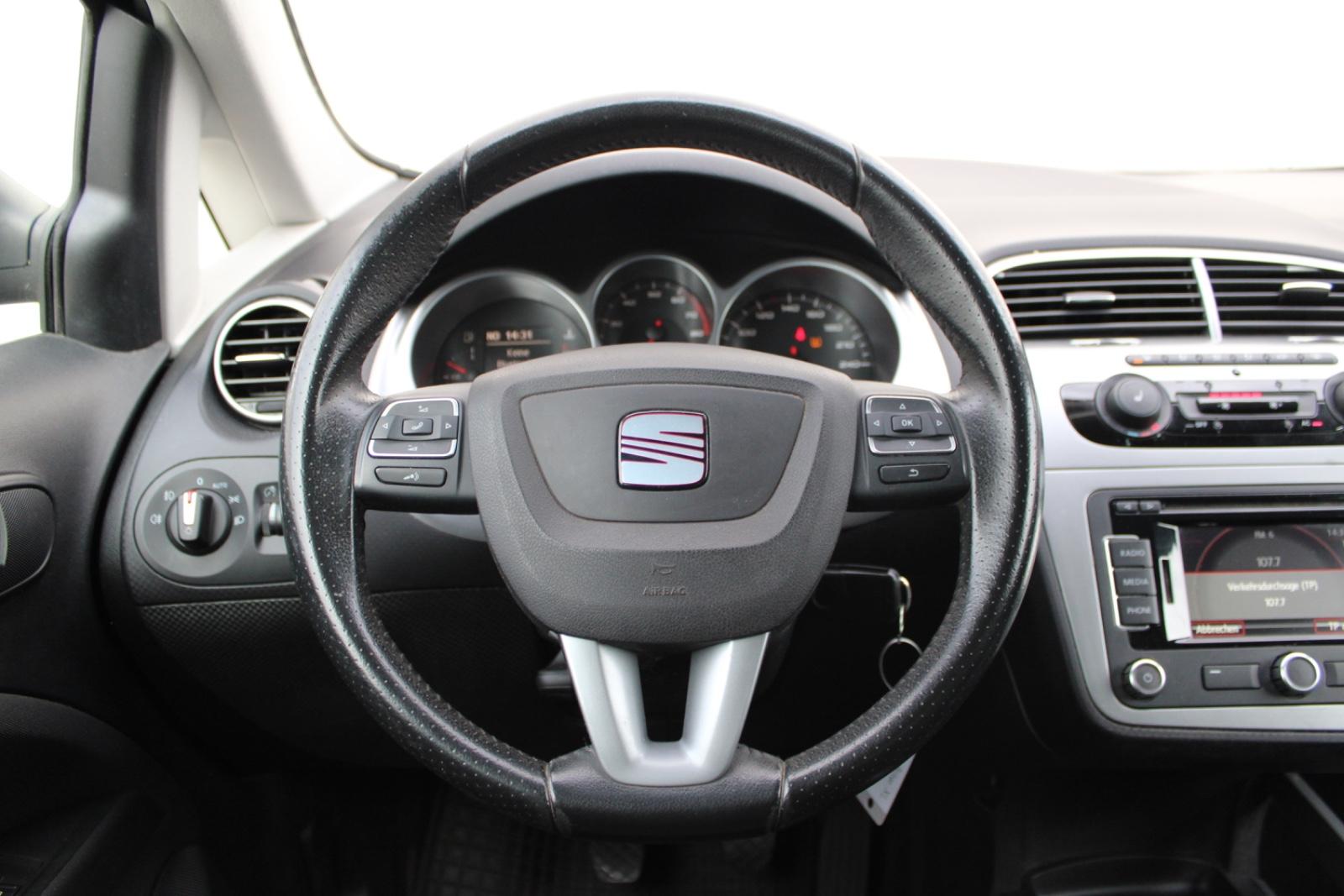 Seat Altea XL 2012 — photo 10