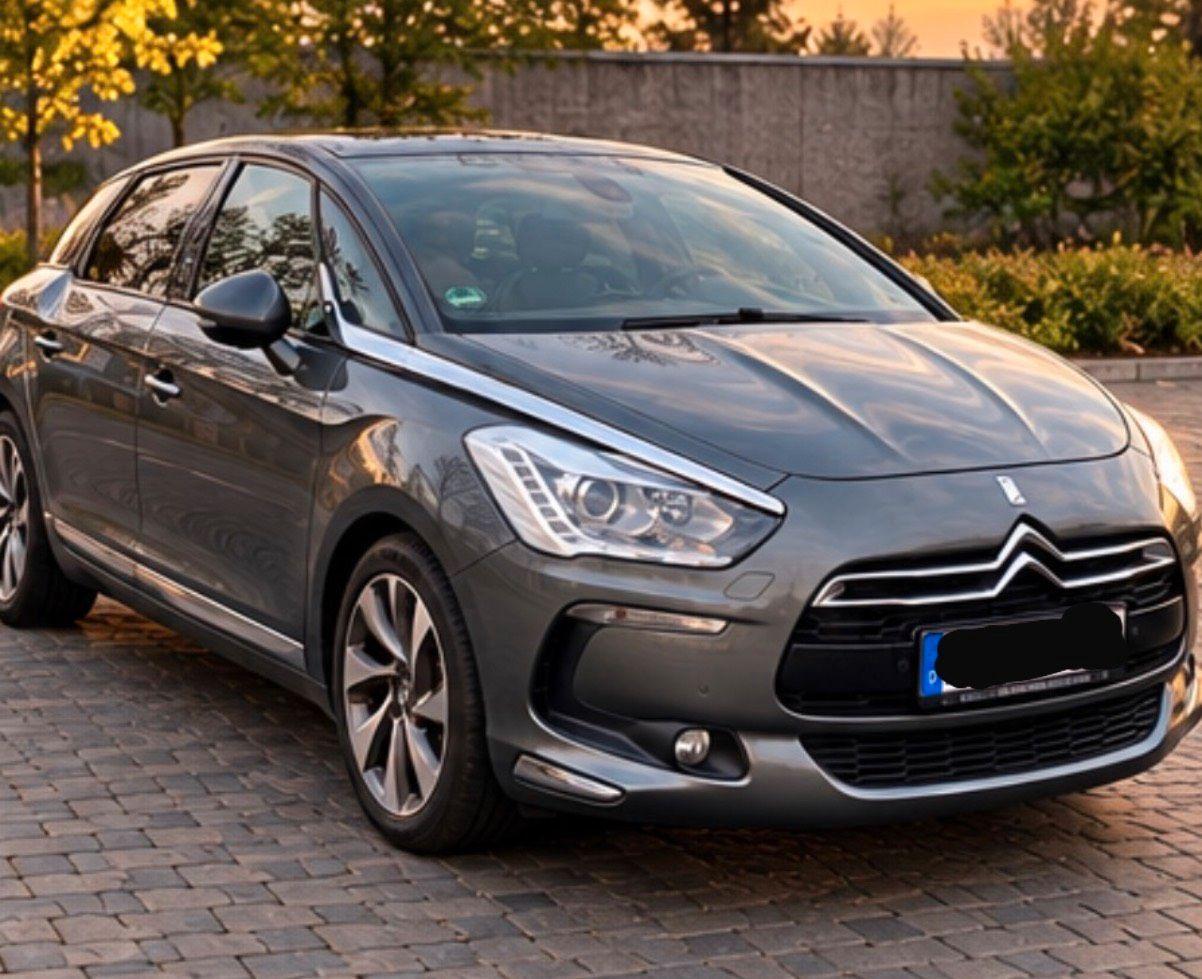 Citroën DS5