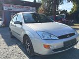 Ford Focus 1.6 Futura Tüv bis 04.2028 - Ford aus 2001