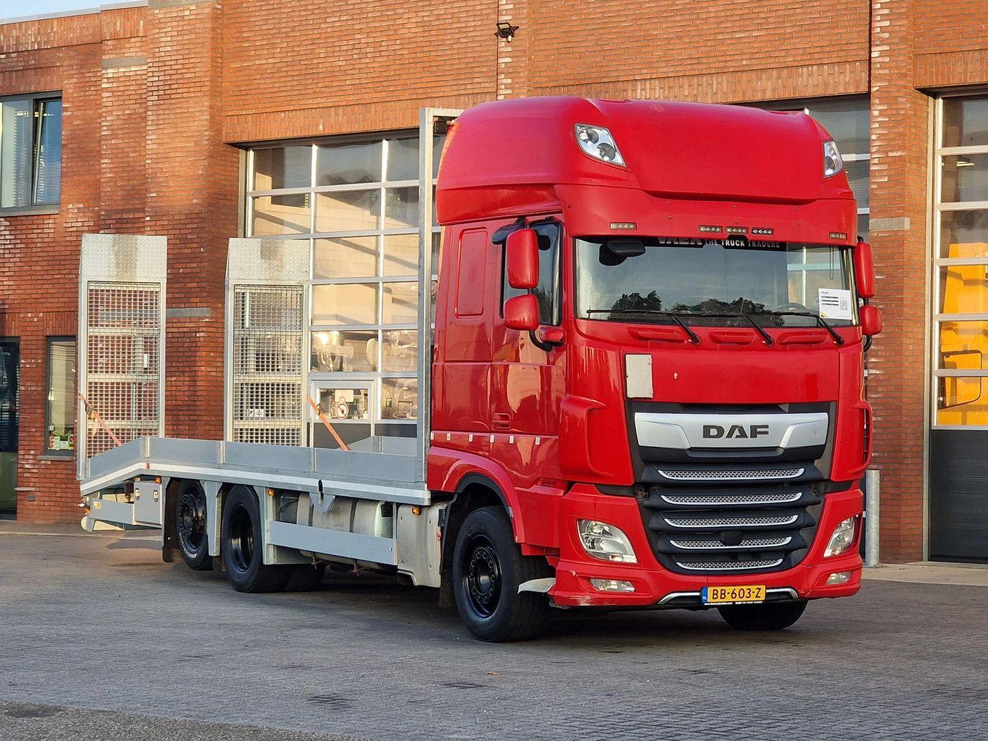 DAF XF 530 SuperSpacecab 6x2*4 - New Flatbed - Ramps