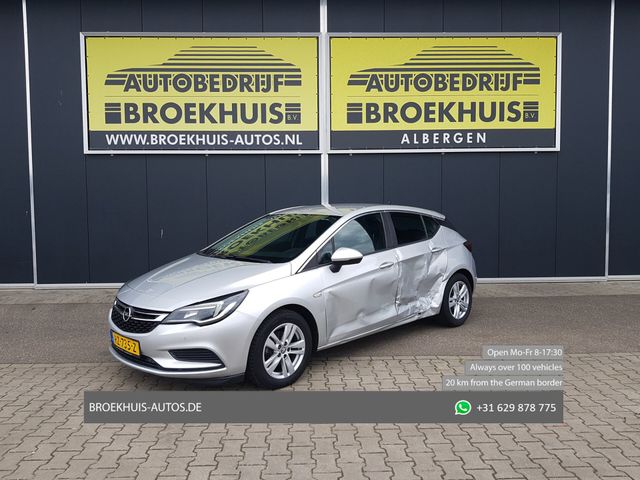 Opel Astra 1.6 CDTI Business+