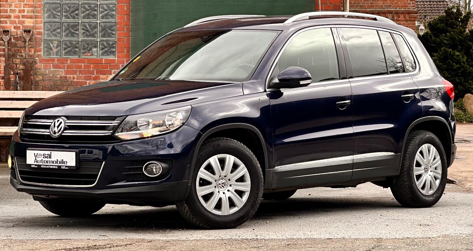 Volkswagen Tiguan Lounge Sport SCHECKHEFT / TOP AUSSTATUNG