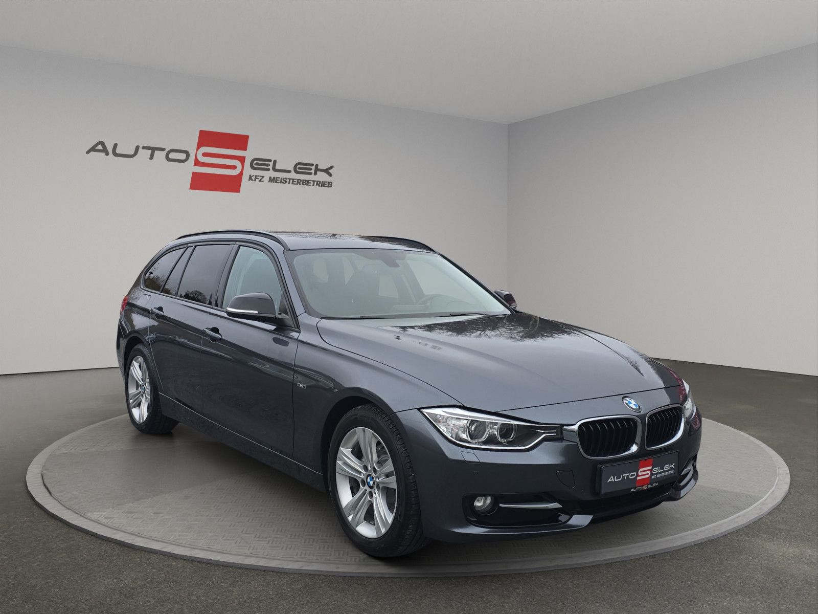 Fahrzeugabbildung BMW 318d Touring Sport Line Navi PDC Elktr.Heckklapp