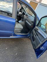 Opel Zafira Automatik 1,9 - Opel Zafira: Kleinwagen
