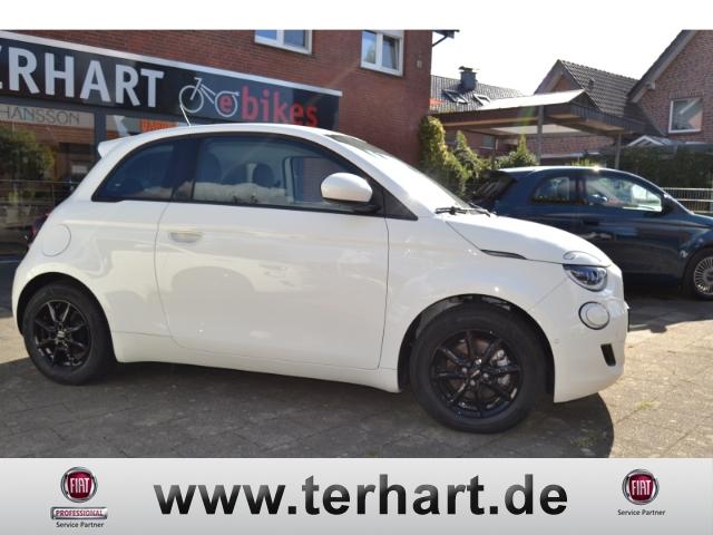Fiat 500e Icon Navi Allwetterreifen LED Apple CarPlay