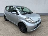 Daihatsu Sirion 1.0 - Daihatsu Sirion: 1.0