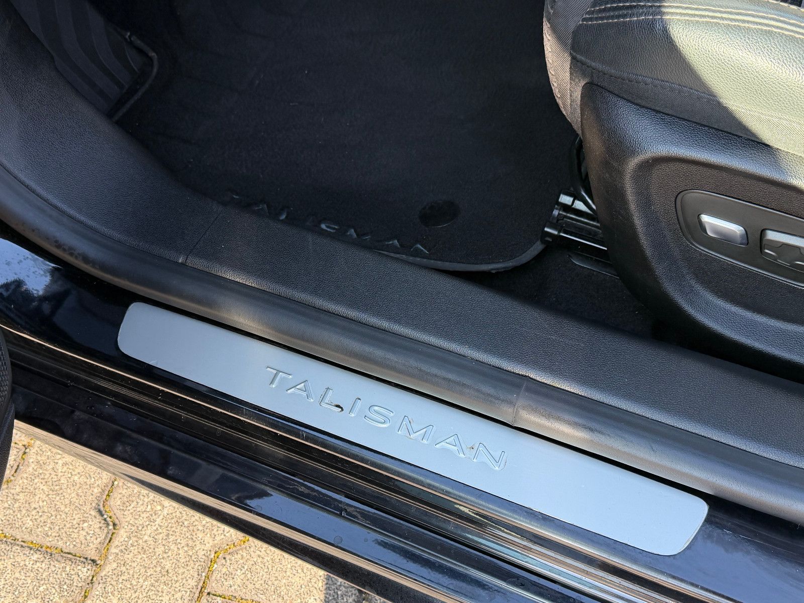 Fahrzeugabbildung Renault Talisman Grandtourer /BOSE/PANORAMA/HUD/ACC