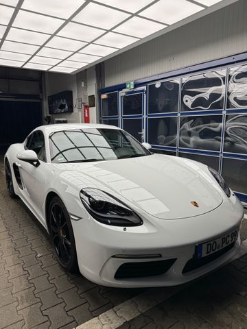 Porsche Cayman Cayman