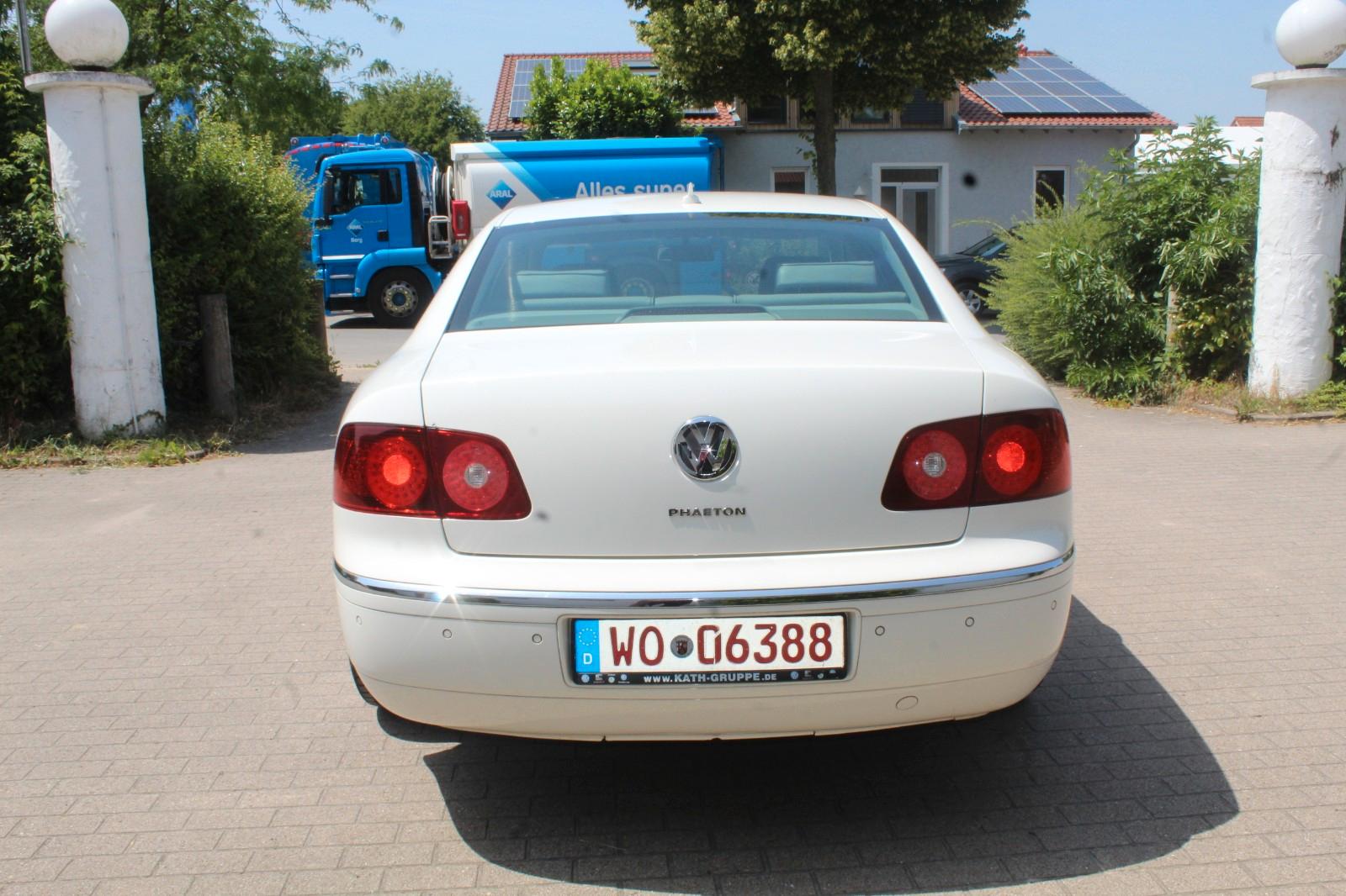 Volkswagen Phaeton 3.0 V6 TDI 4MOTION Edition 6