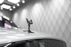 Cullinan BLACK BADGE 2026 GREY/RED STARLIGHT VIP