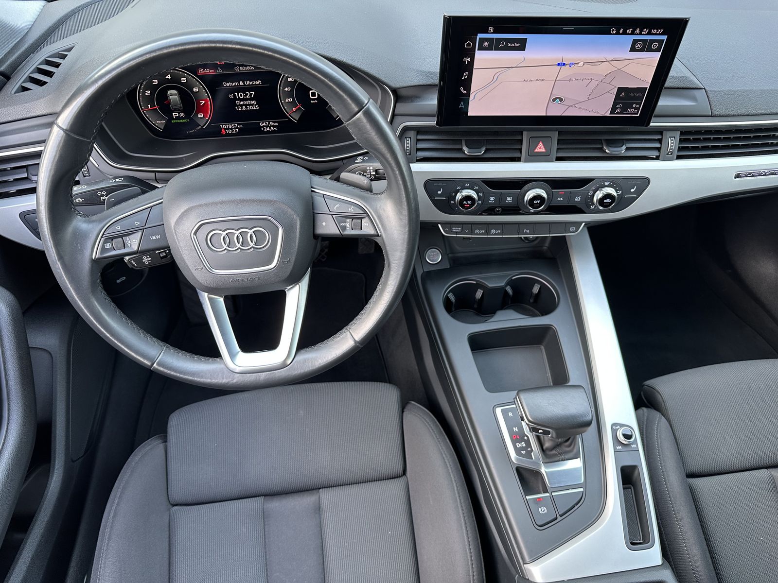 Fahrzeugabbildung Audi A4 Avant 45 TFSI Quattro Advanced NAV+LED+AHK+VC