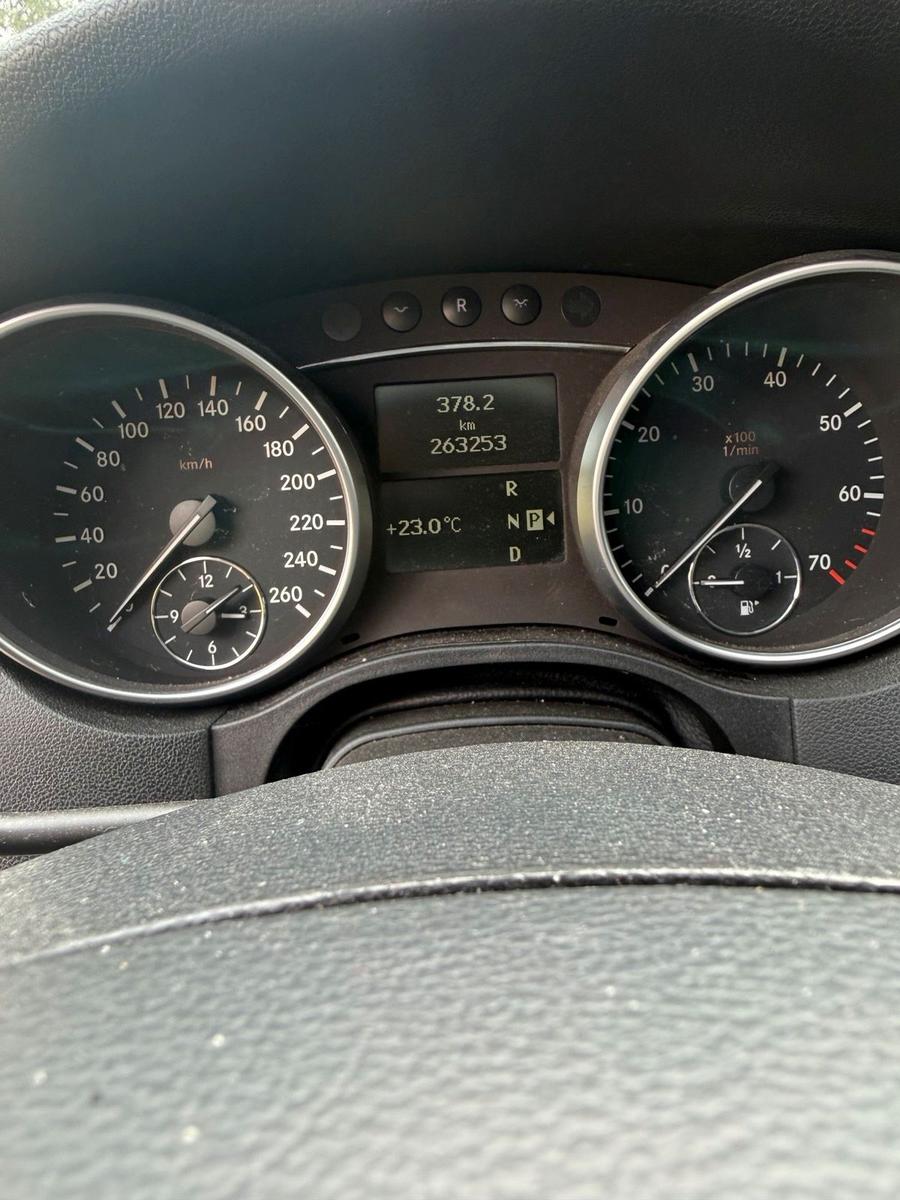 Mercedes-Benz ML350 2005 — photo 5