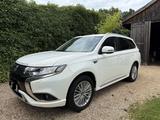 Mitsubishi Outlander *3 Jahre Garantie* PLUG-IN HYBRID 4WD  - Mitsubishi Outlander Gebrauchtwagen in Dortmund
