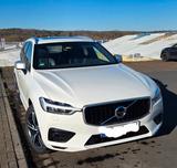 Volvo XC60 D4 R Design Sitzlüftung H&K Pano - Volvo XC60 von privat