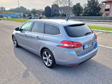 Peugeot 308 - 5