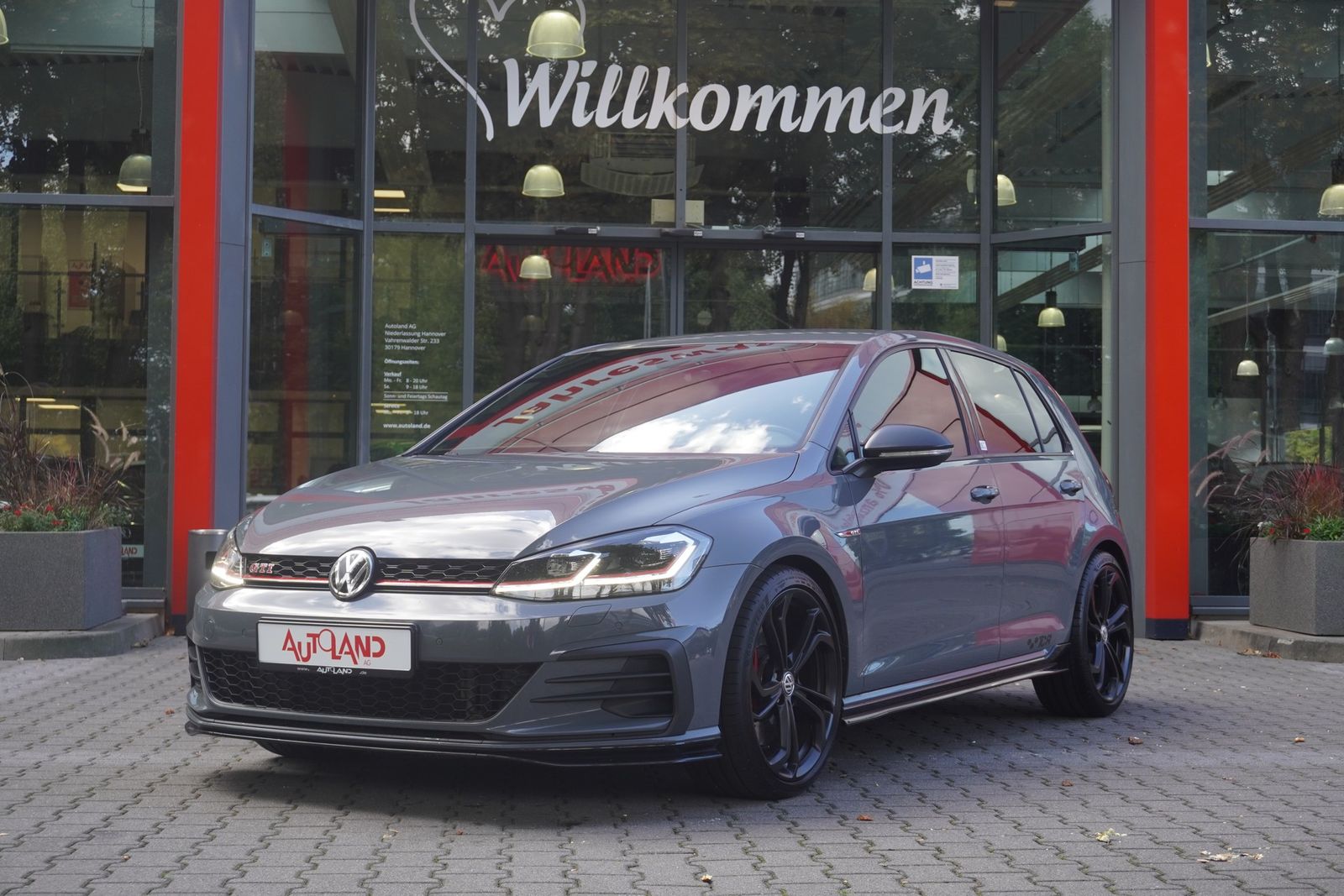 Volkswagen Golf VII 2.0 16V TSI GTI TCR Start-Stopp PDC ACC foto 2