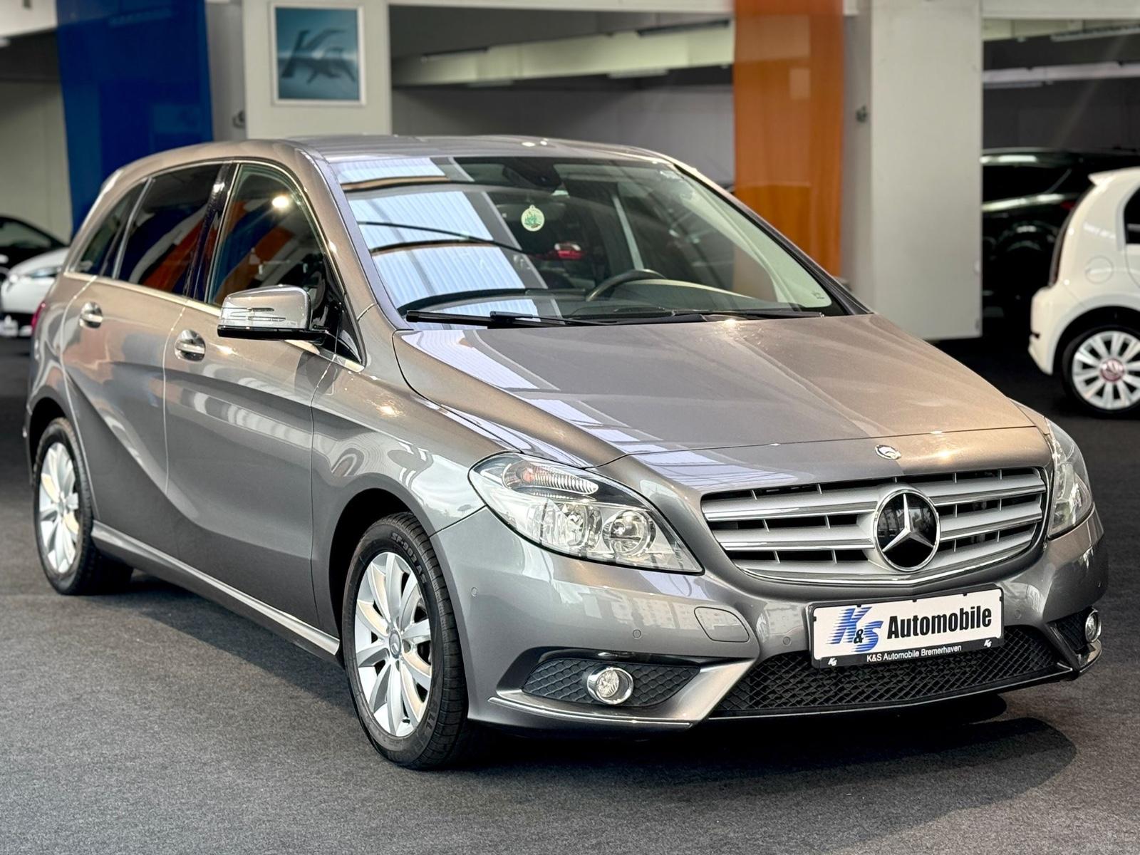 Mercedes-Benz B 180 122PS*AUTOMATIK*SITZH.*PDC*ABSTANDW.*ALU*