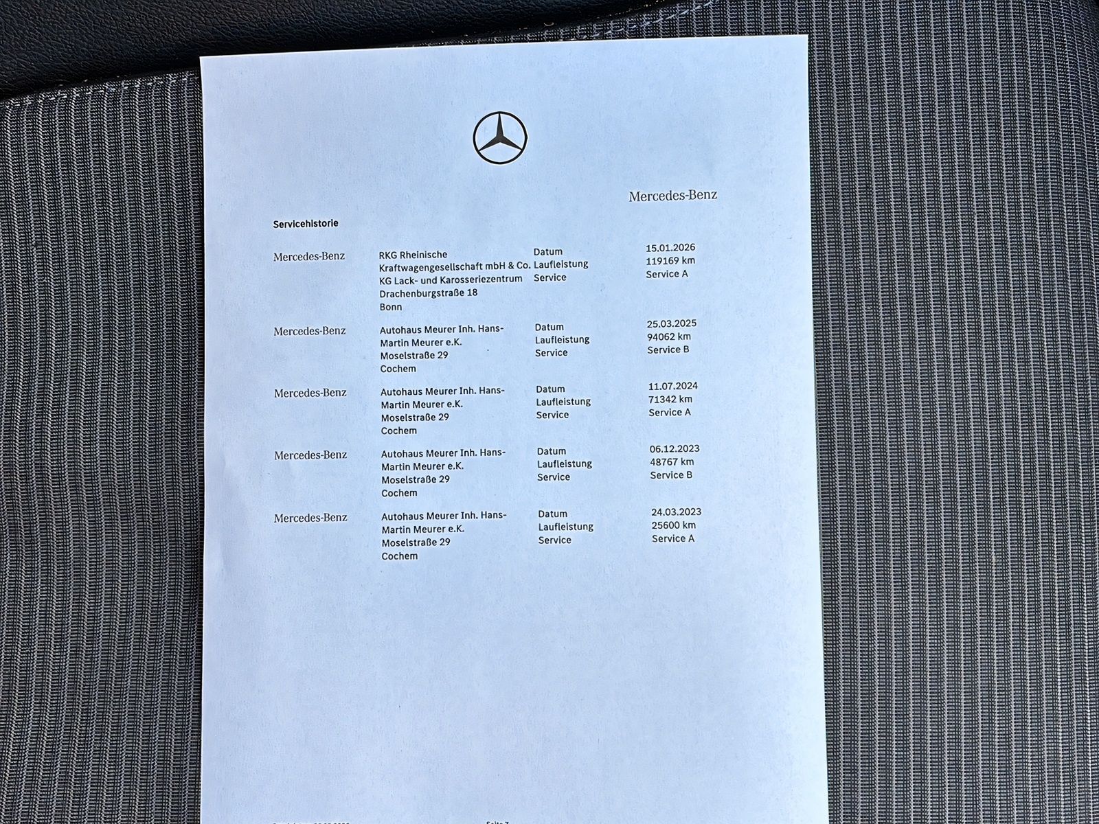 Fahrzeugabbildung Mercedes-Benz C 220 T d 4Matic AVANTGARDE DSC HEAD UP LED AHK