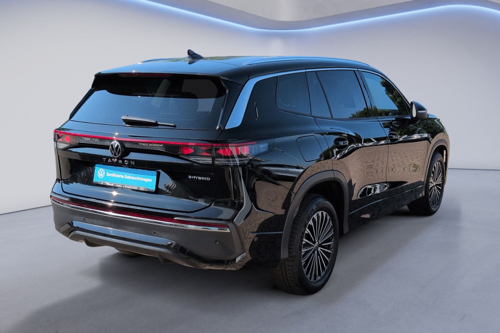 Tayron 1.5 TSI DSG Hybrid ELEGANCE AHK+LED+NAVI+