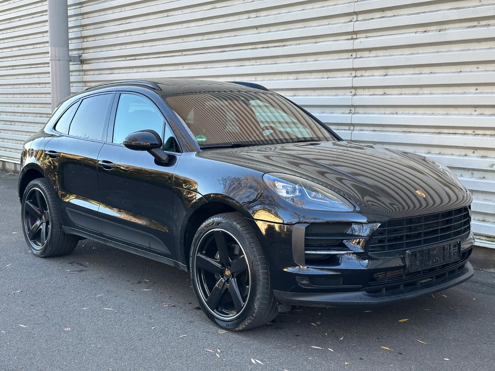 Porsche Macan Bose Panorama AHK 1 Hand 21