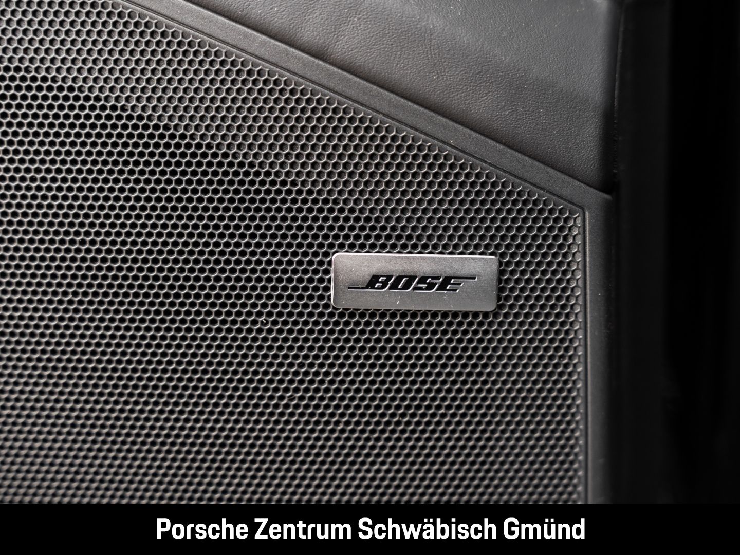 Porsche Cayenne Black Edition InnoDrive Head-Up BOSE LED foto 24