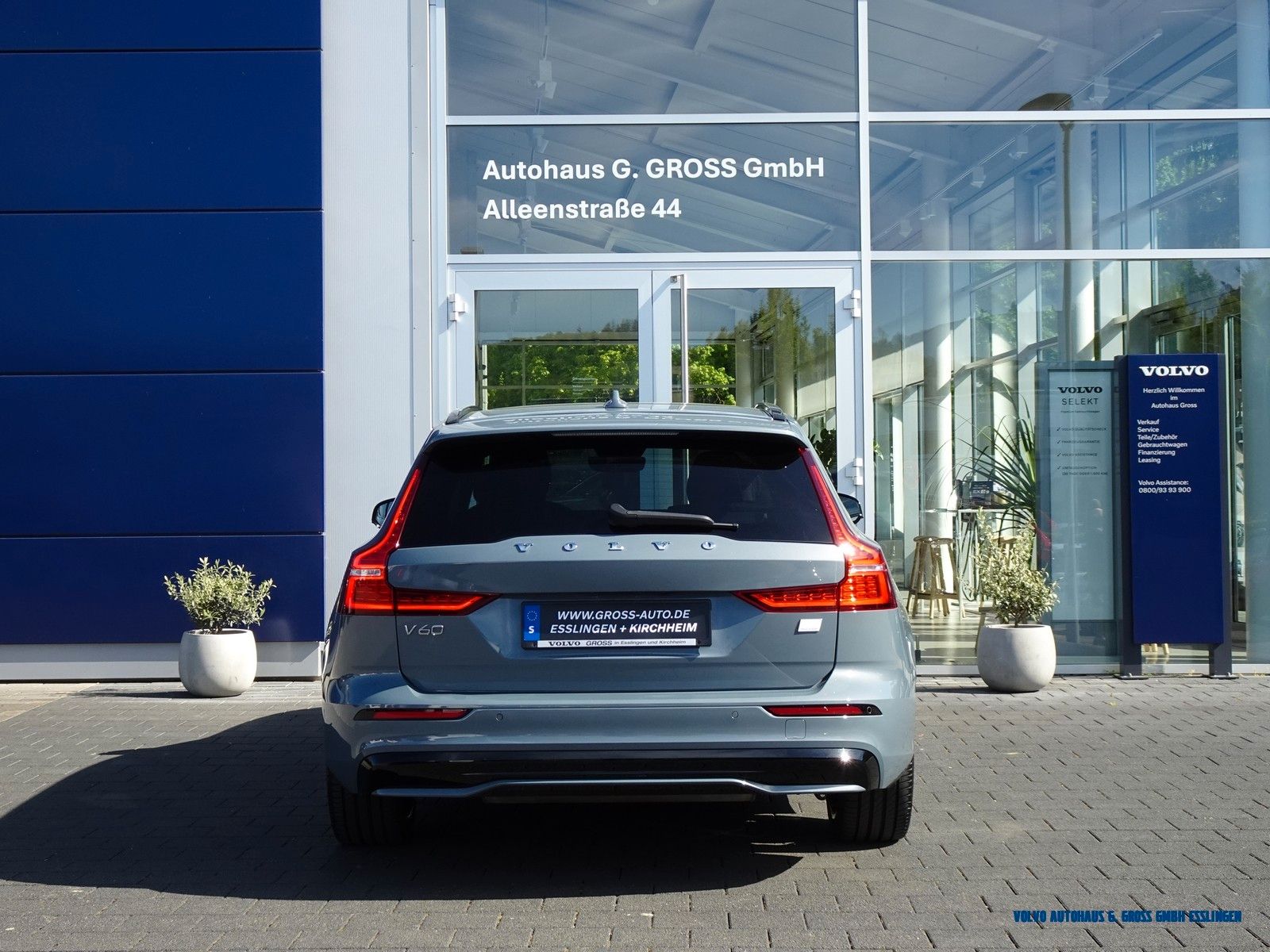 Volvo V60 T6 AWD Recharge Geartronic Plus Dark foto 5