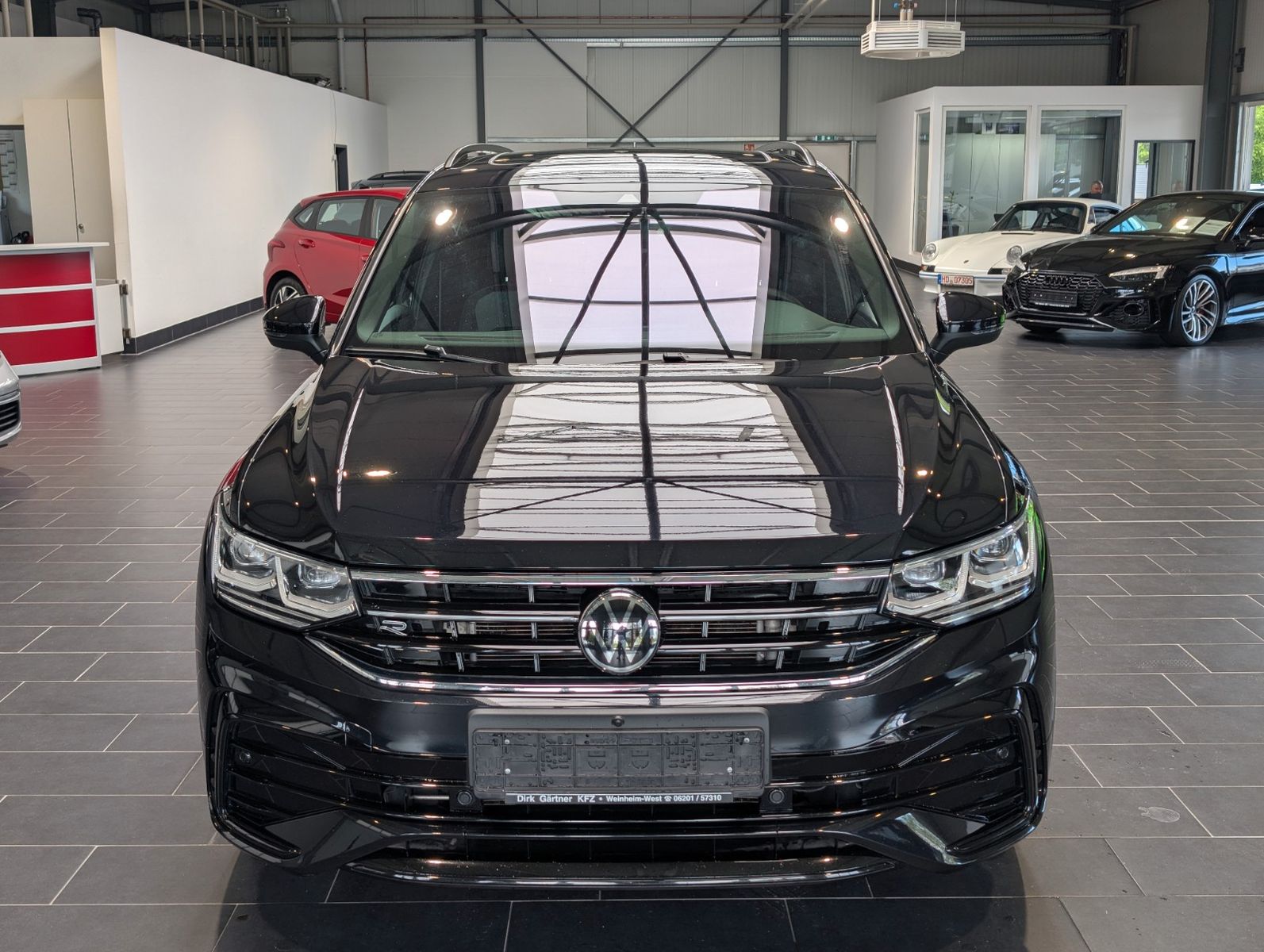 Volkswagen Tiguan Allspace 2.0 TSI 4Moti DSG R-Line 7-Sitz foto 3