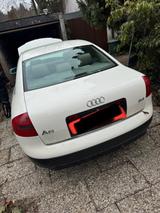 Audi A6 2,4 V6 Automatik Limousine - Audi A6 aus 2000: 4.2