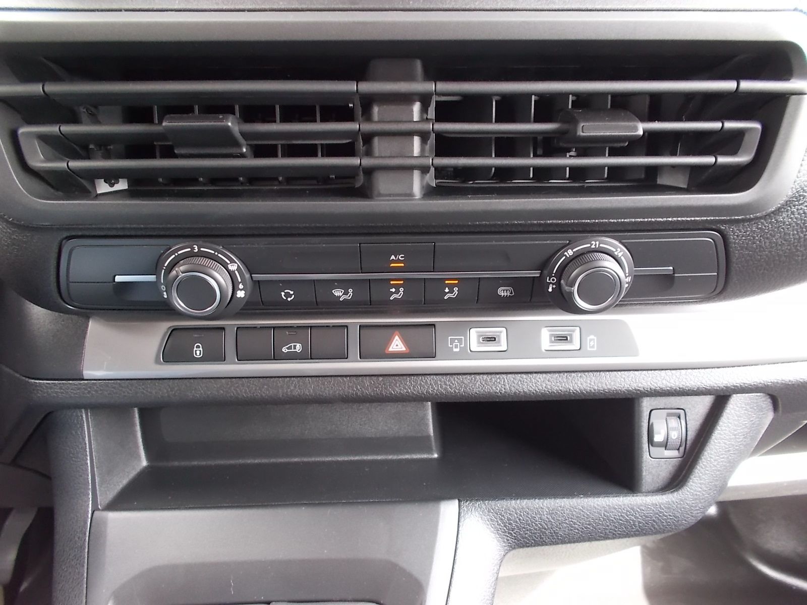 Fahrzeugabbildung Fiat Scudo KaWa L3 2.0 145 PS BlueHDi