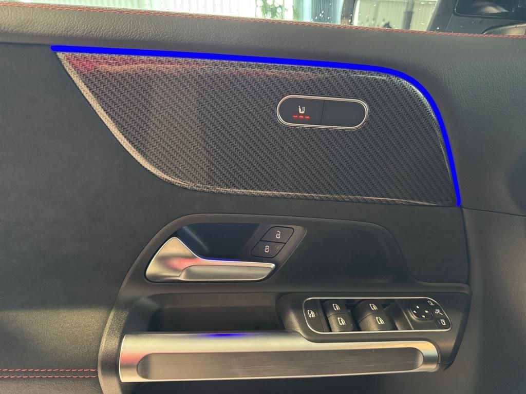 Fahrzeugabbildung Mercedes-Benz GLB 220 d 4M AMG Navi LED SHZ Distr. Ambiente