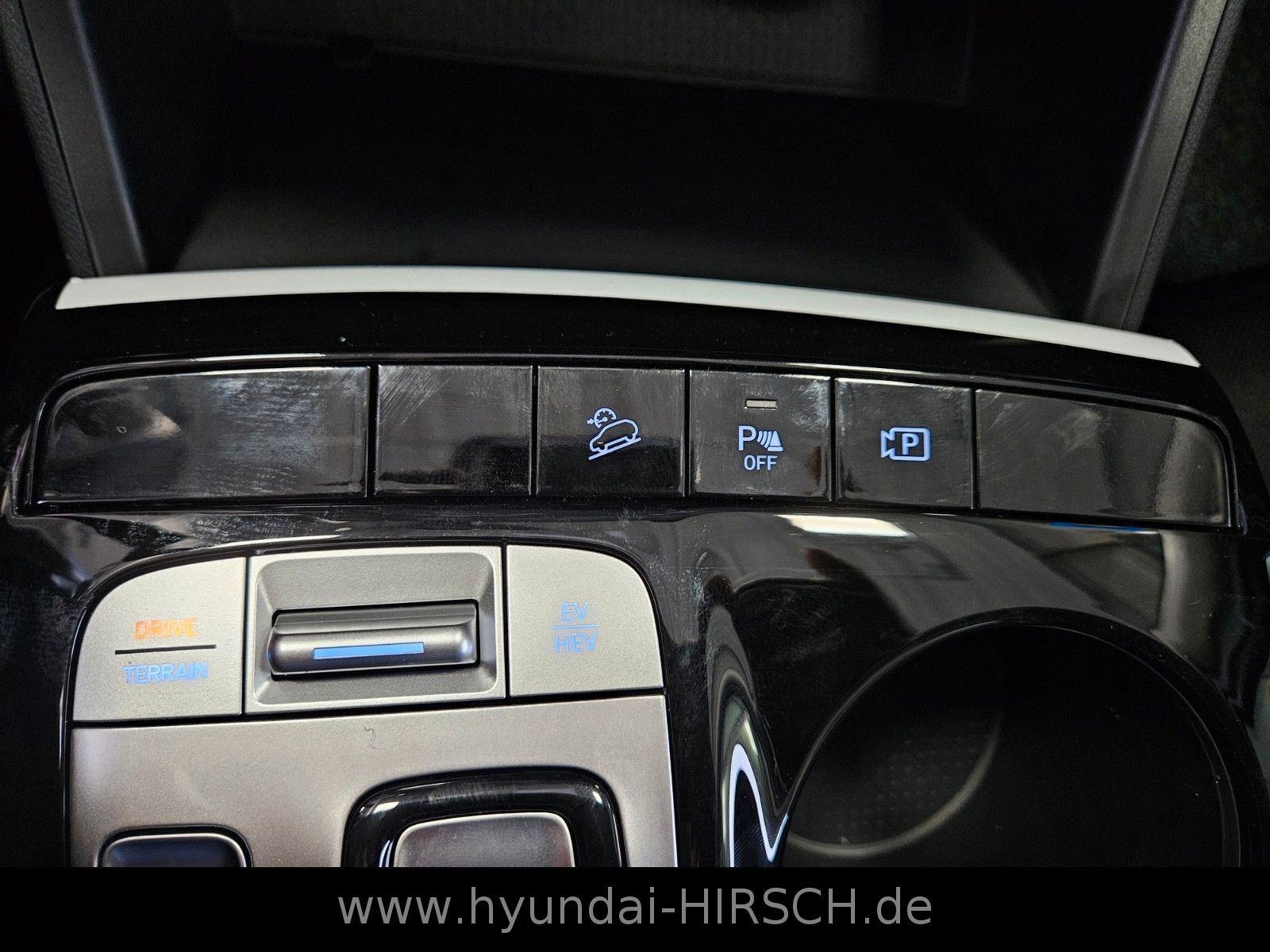 Fahrzeugabbildung Hyundai TUCSON Plug-In Hybrid 1.6 T-GDi 4WD KAMERA