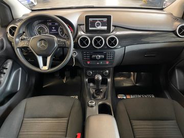 Mercedes-Benz B 180 *Kamera*Klima*Unfallfrei*
