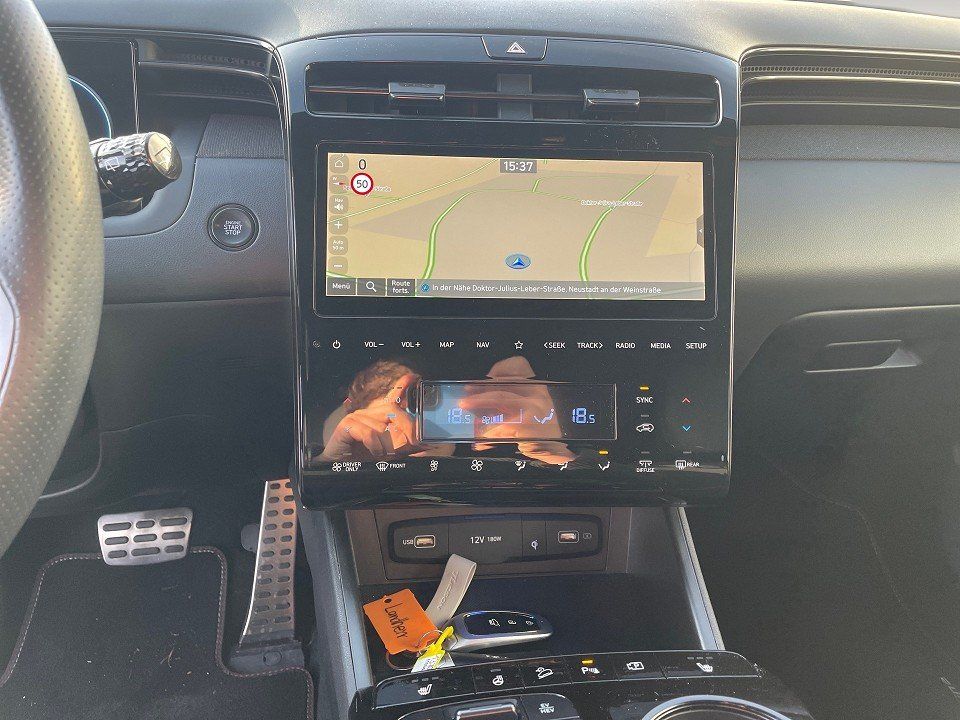 Fahrzeugabbildung Hyundai TUCSON Plug-in-Hybrid 1.6 T-GDi 265PS 6-AT 4WD N