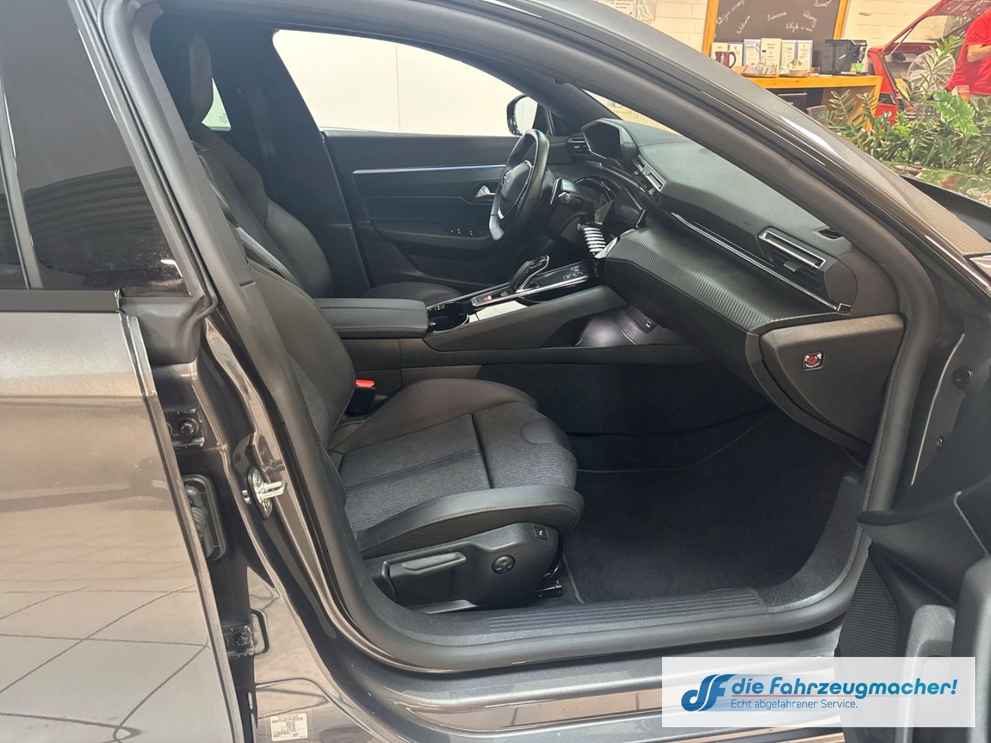 Fahrzeugabbildung Peugeot 508 SW Allure Pack 1.5 BlueHDi 130 EU6d Navi ACC