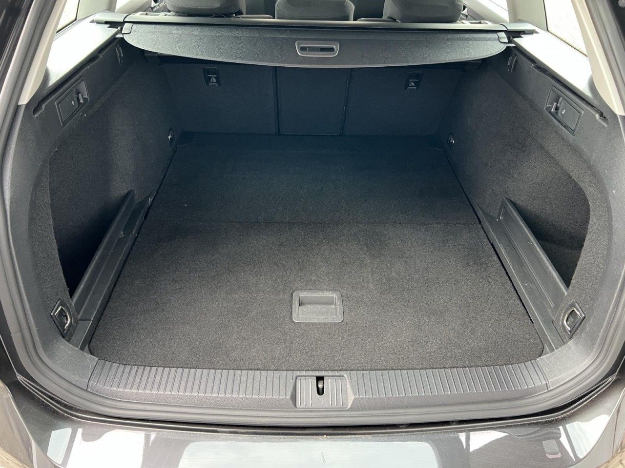 Volkswagen Passat Variant - Bild 5