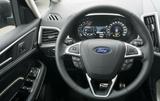 Ford S-Max Vignale Pano Standhzg Vollausstattung - Ford S-Max von privat