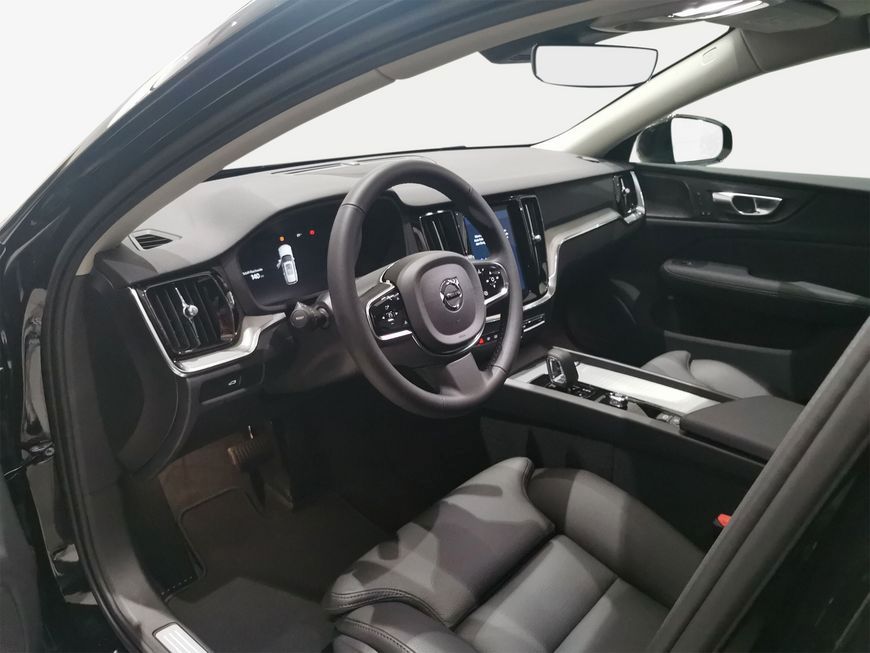 Volvo V60 Cross Country B5 B AWD Plus foto 7