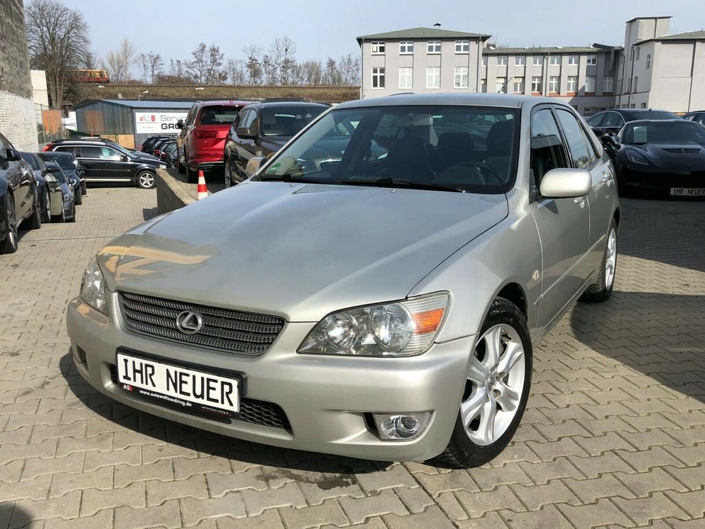 Angebot ansehen Lexus IS 200