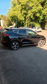 Hyundai Tuscon - Hyundai TUCSON von privat