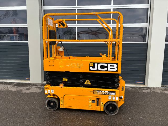 JCB S1930E - Scherenarbeitsbühne 7,80m - Akkus neu