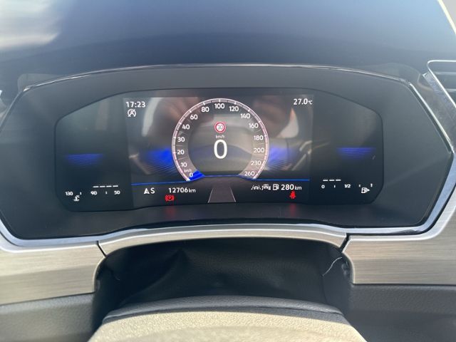 Touran 1.5 TSI Comfortline 7-SITZER+NAVI+ACC+PDC