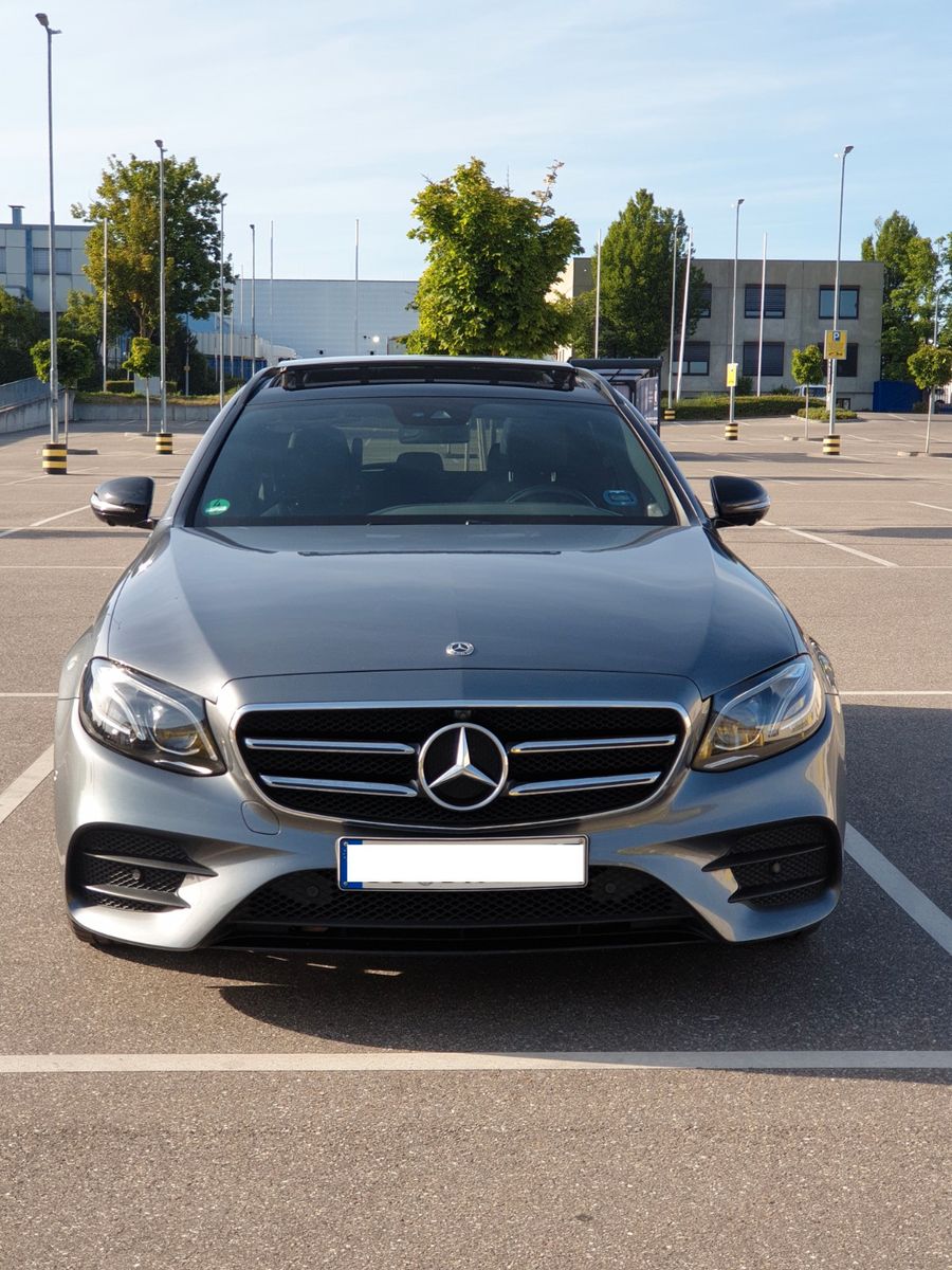 MERCEDES-BENZ E 350 d T Autom. -350d t AMG,360°-Kam, Multibeam