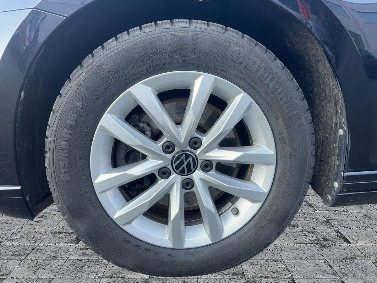 Volkswagen Passat Variant - Bild 8