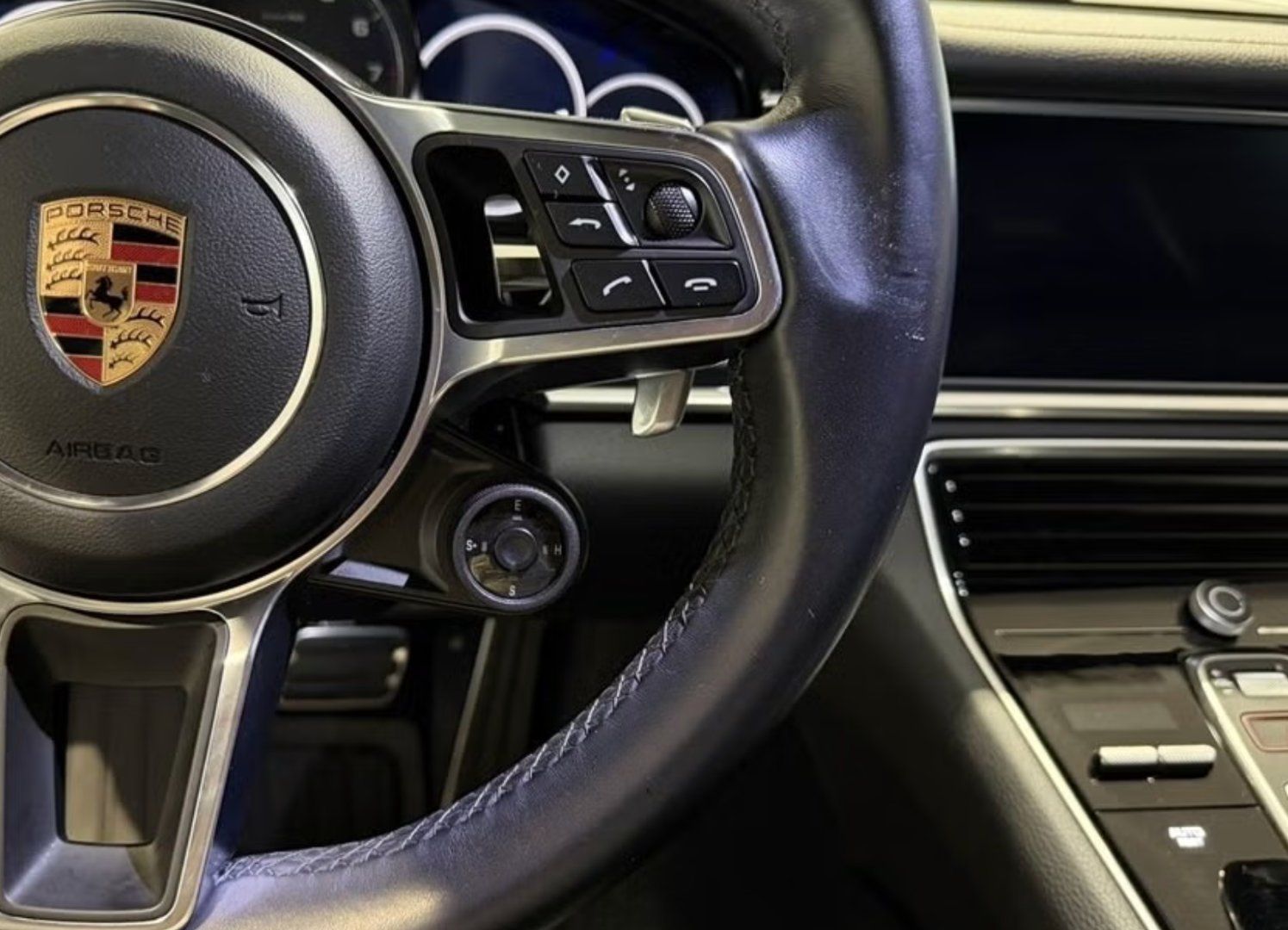 Porsche Panamera 4 E-Hybrid foto 16