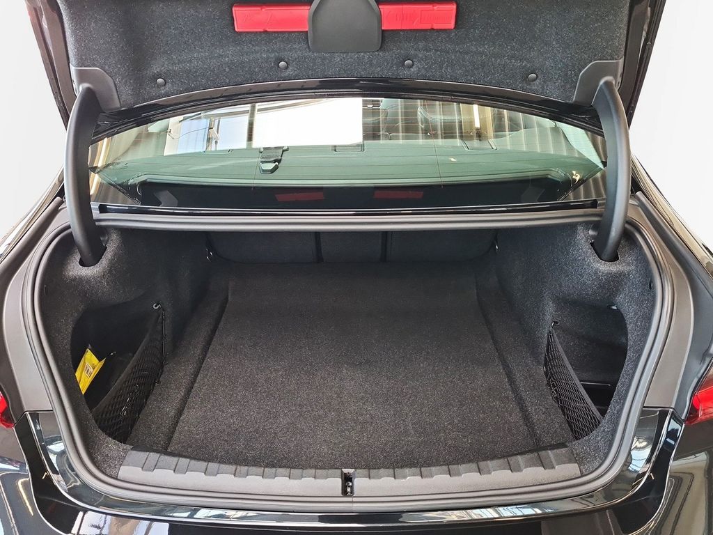 BMW 320 d Sport Line LED HiFi DAB Shz Komfortzg. uvm.