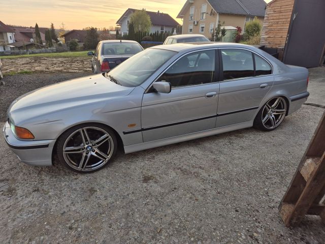 BMW Bmw E39 523i 6 Zylinder