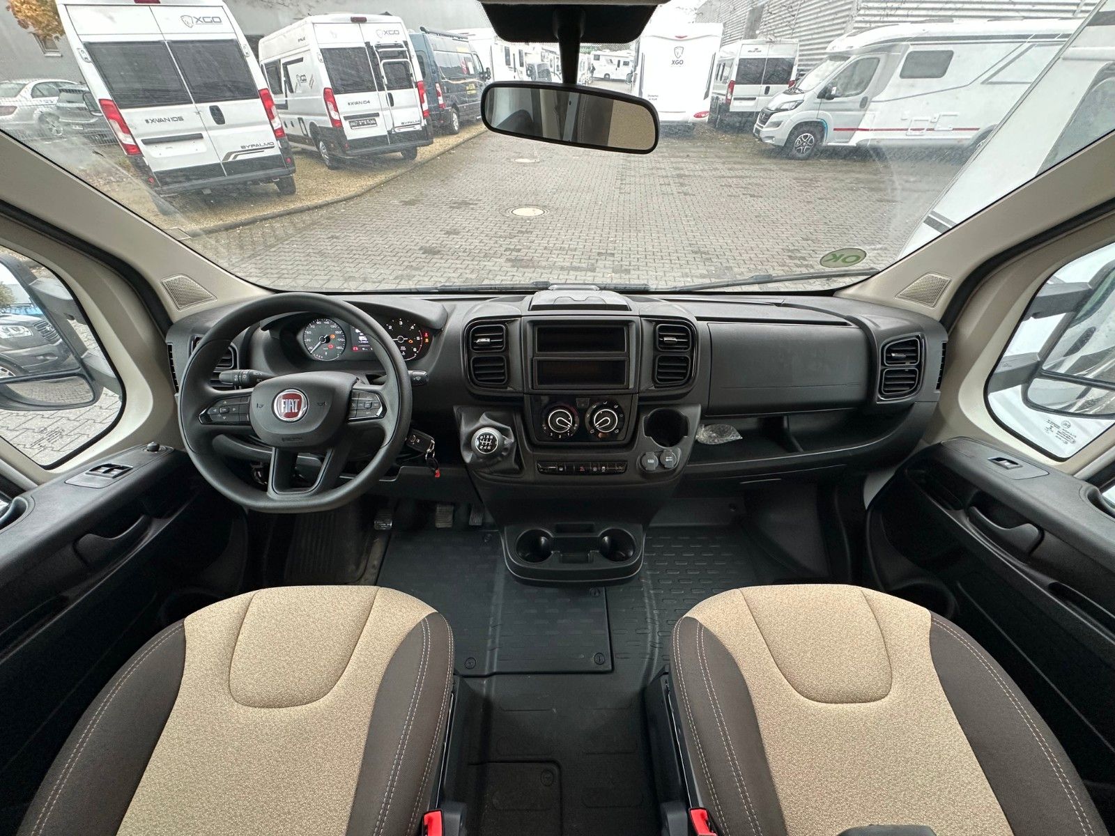 Fahrzeugabbildung XGO DYNAMIC 39 -SPRING SALE